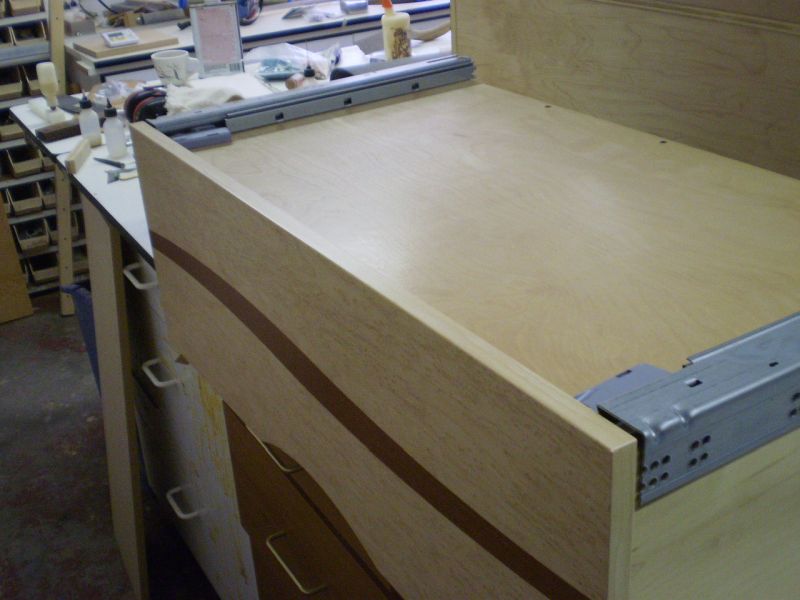 Drawer Slides and Stock Thickness