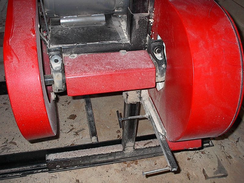 band sawmill blade guides