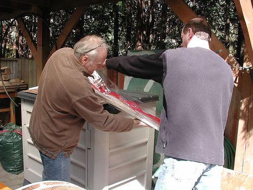 Vacuum Pressing With A Curved Mold